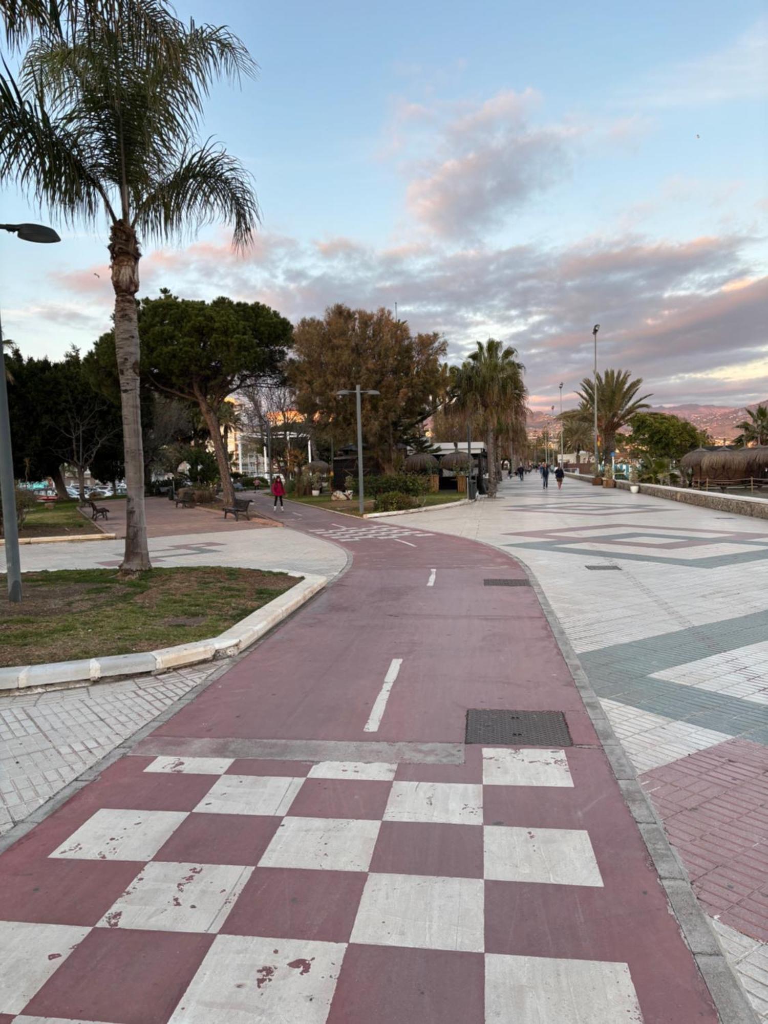 Estudio En Torre Del Mar A 3 Minutos Andando De La Playa Extérieur photo